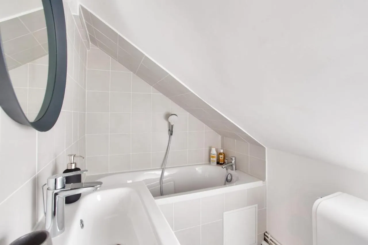 Beautiful Studio In The Center Of Paris Apartment