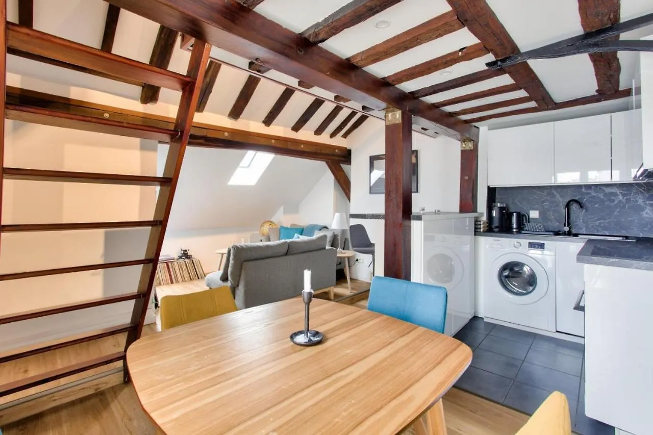 Beautiful Studio In The Center Of Paris Apartment